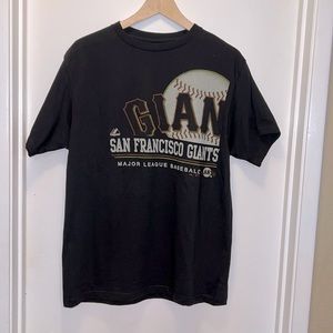 SF Giants T-shirt